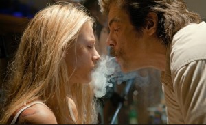 Blake Lively and Benicio del Toro in Savages