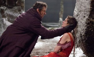 Hugh Jackman and Anne Hathaway in Les Misérables
