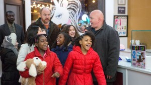 The cast of Louie